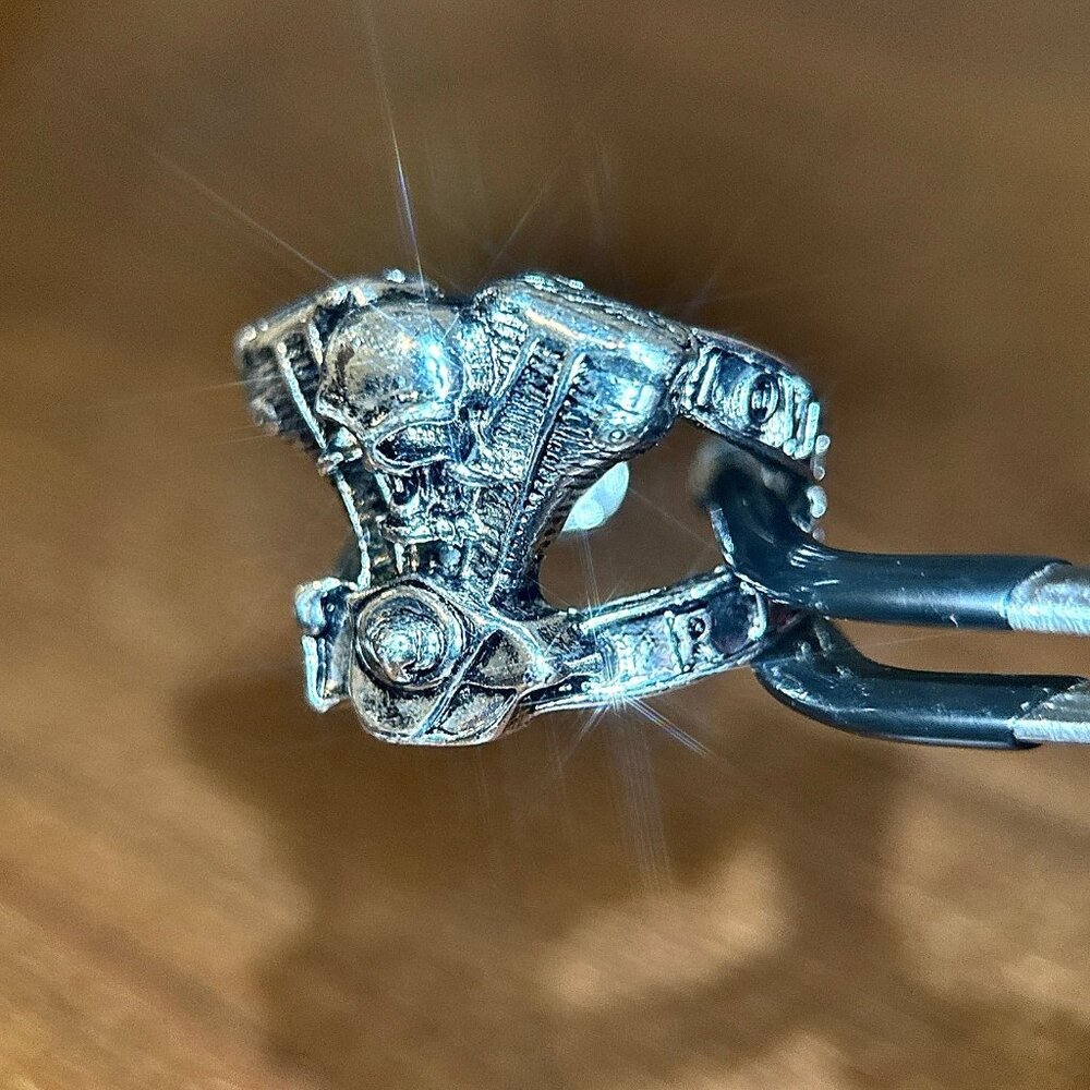 Love To‎ Ride Skull Ring - Picture 3 of 7